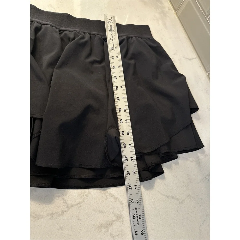 Lululemon Womens Court Rival High Rise Skort Size 6 Black Tennis Sport Active